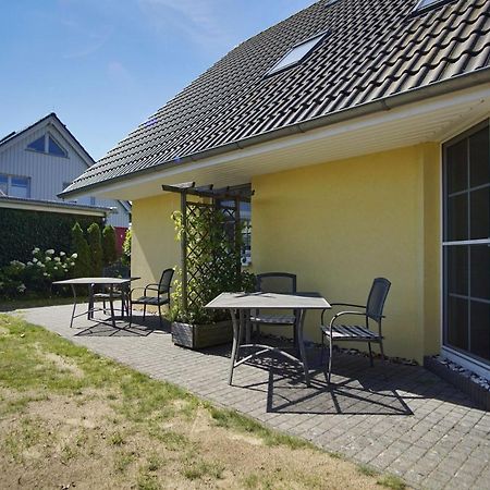 Nah Am Meer, Ruhige Lage, Gratis Nutzung Vom Ahoi Erlebnisbad Und Sauna In Sellin - Haus Inselblick Fewo 01 เกอเรน ภายนอก รูปภาพ