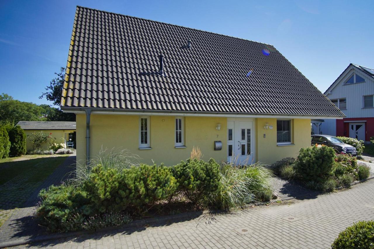 Nah Am Meer, Ruhige Lage, Gratis Nutzung Vom Ahoi Erlebnisbad Und Sauna In Sellin - Haus Inselblick Fewo 01 เกอเรน ภายนอก รูปภาพ